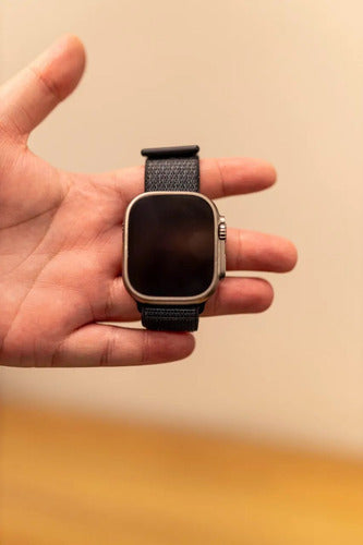 Apple Watch Ultra 49mm Titânio Gps + Cellular Prateado Tecido / Nylon Cinza-escuro