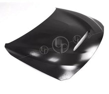 Carregar imagem no visualizador da galeria, Capô M3 CS Style BMW Serie 3/4 (F30/F32)